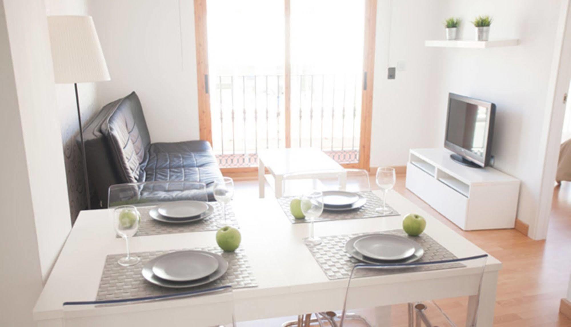 Apartamentos Globus By Be Alicante Luaran gambar