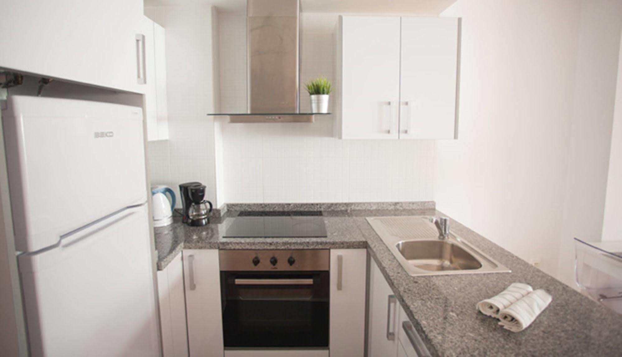 Apartamentos Globus By Be Alicante Luaran gambar